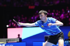 九游-费德勒在FPX比赛中持续失利，重返赛场引发热议！