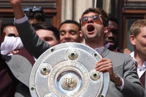 九游- 球员德罗巴 