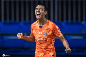 JIUYOU-包含里程碑夜布鲁克林篮网队长鼓劲，中超今晚刷纪录，底气十足，临场指挥获称赞的词条